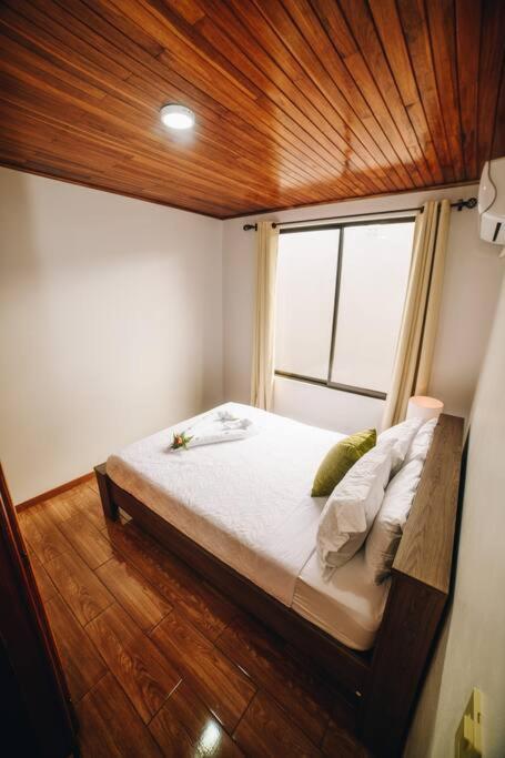 Boho Chic Fortuna, Downtown, King Bed *