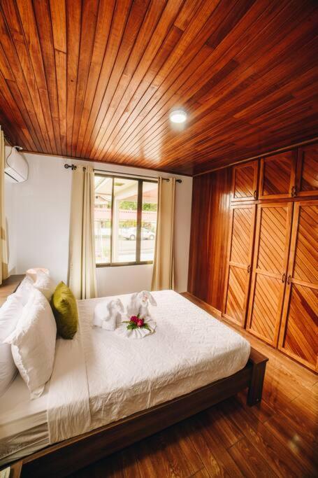 Villa Boho Chic Fortuna, Downtown, King Bed