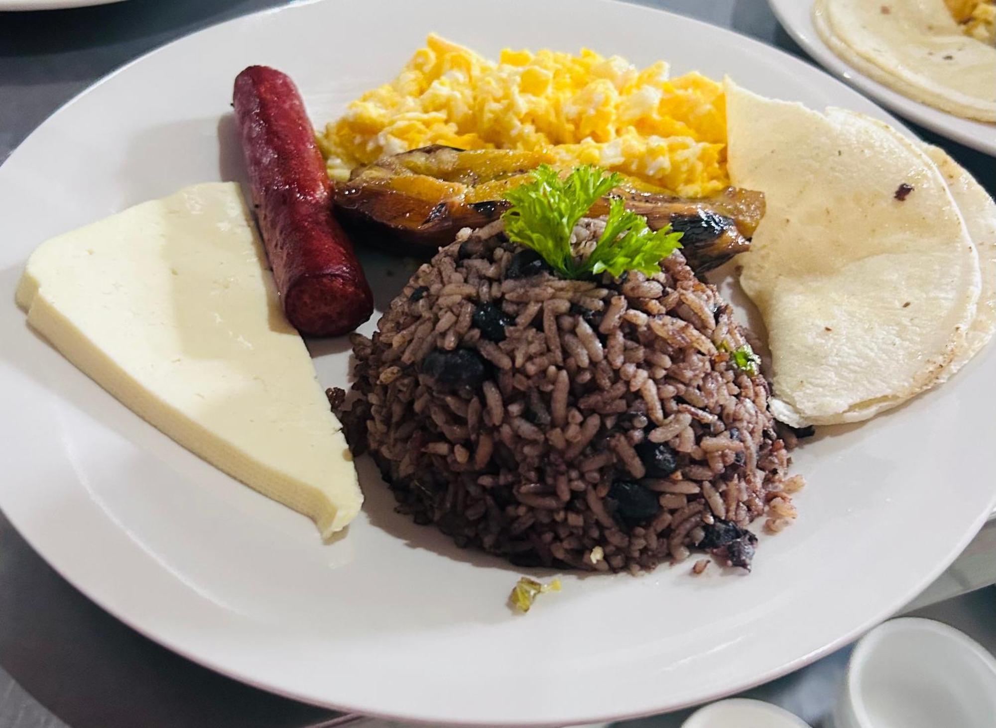 Chateau Arenal & Restaurante Hotel El Castillo