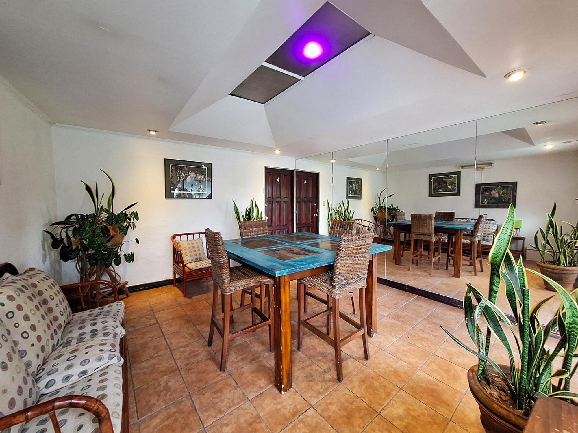 Colours Oasis Adult Only 3*