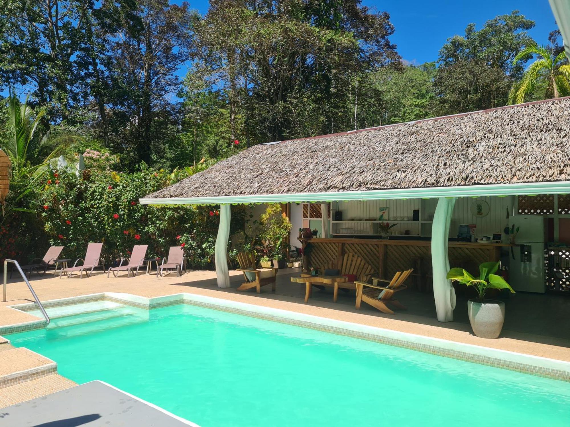 La Rana De Cahuita