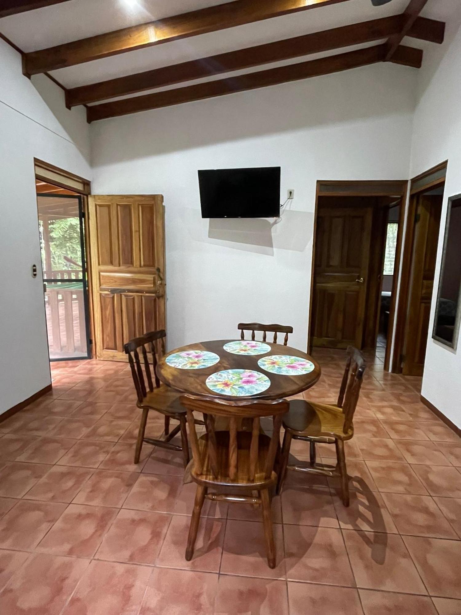 Lodge Cabinas Caribe Luna *