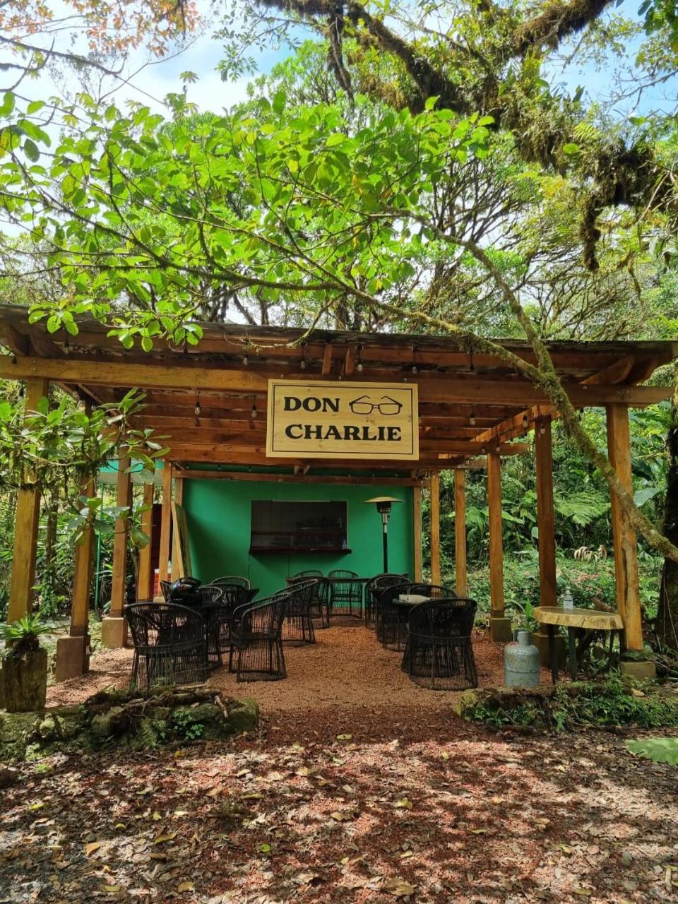 Capsule hotel Refugio La Paz Ecoglamping