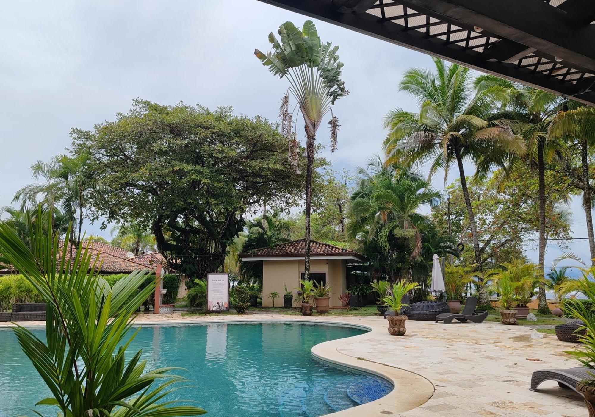 Marenaz Oceanfront