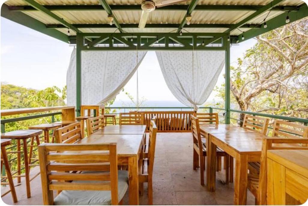 Sunshine Sanctuary Boutique Jungle Montezuma