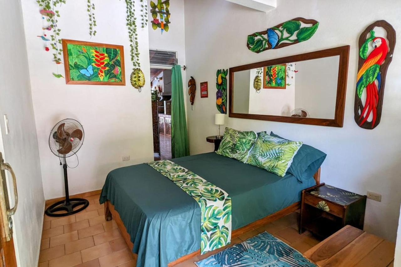 Tico Tiki Vacation Villa, 3 Bedroom * Samara