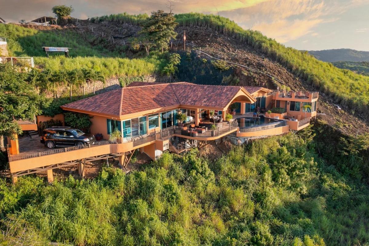 Holiday home Luxury Retreat Oceanview W Fitness