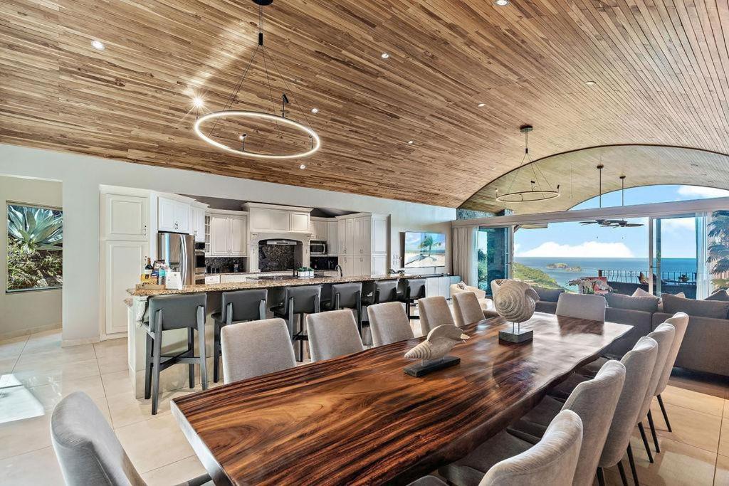 Luxury Retreat Oceanview W Fitness * Playa Hermosa (Guanacaste)