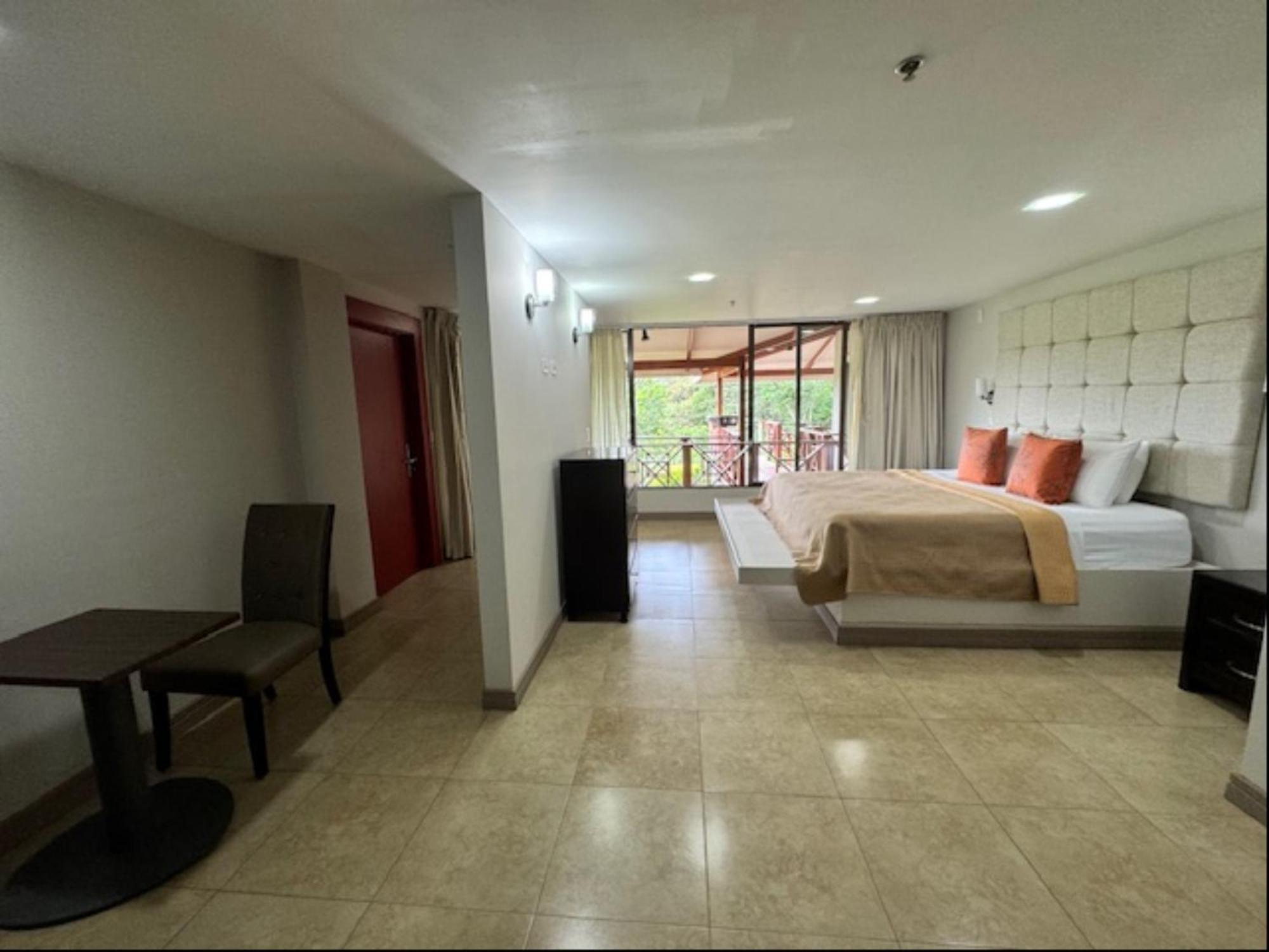 Hotel Rancho Humo Puerto Humo (Guanacaste)