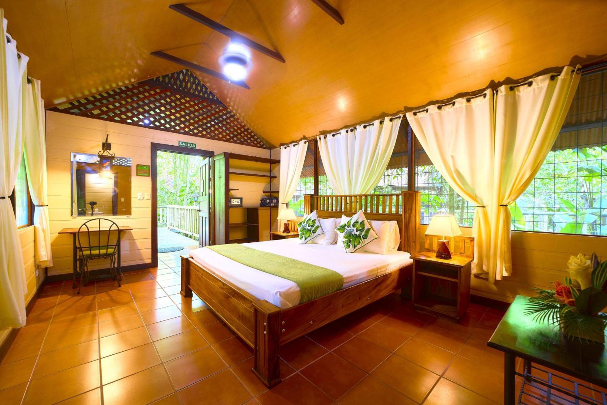 Aninga Lodge Tortuguero