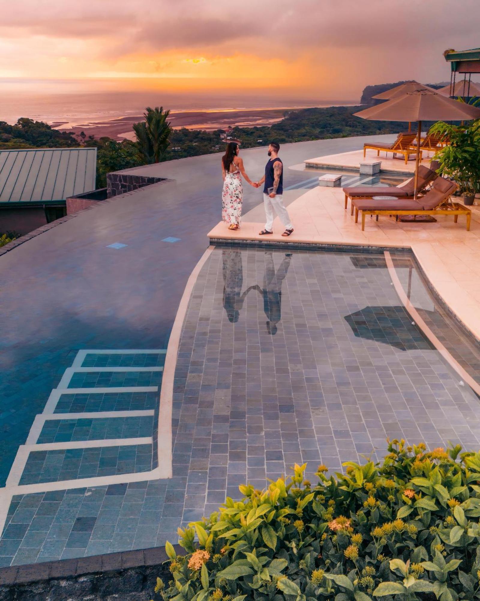 Three Sixty - Adults Only Hotel 4*