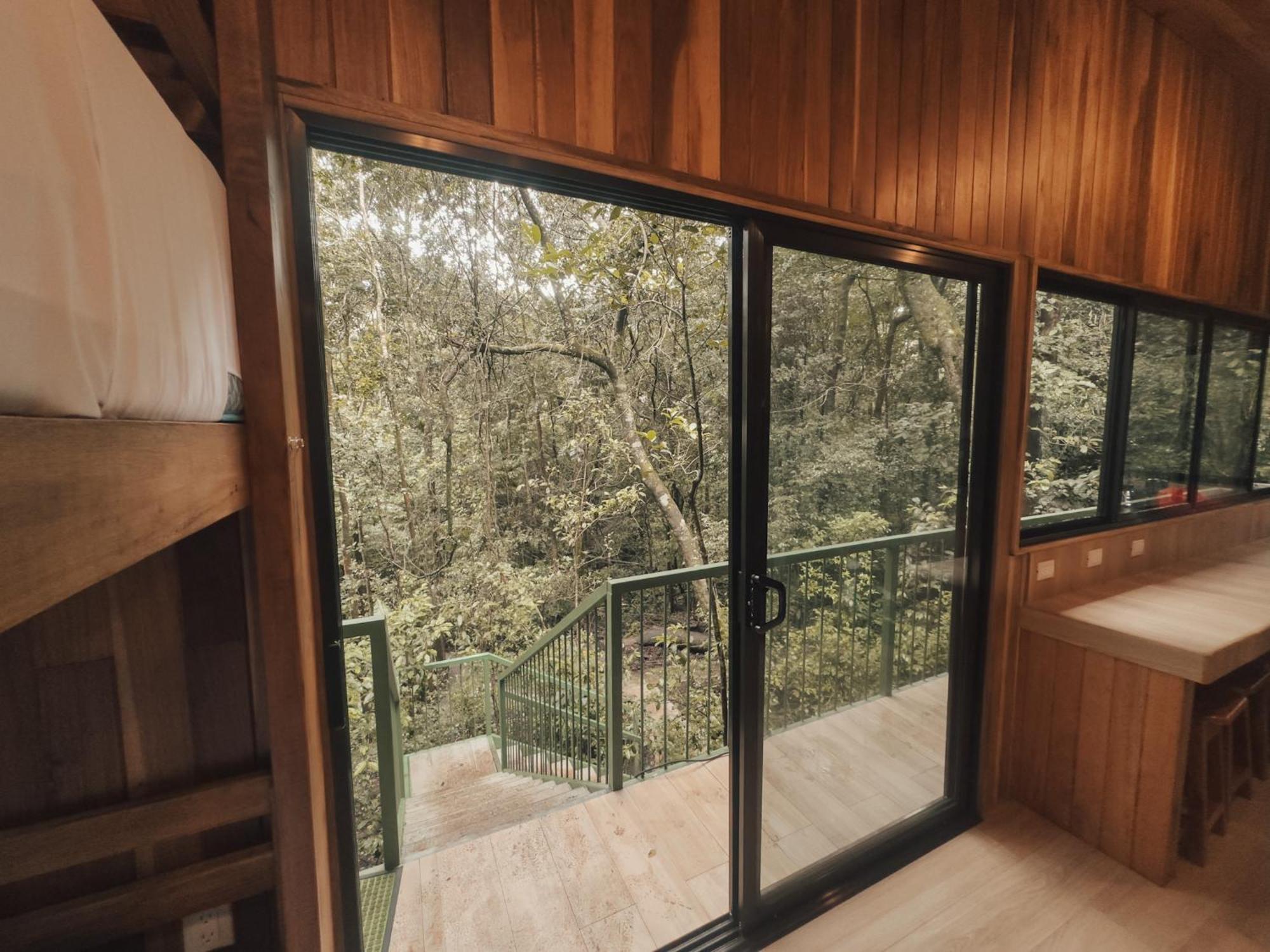Campsite Tree House Bosque Nuboso