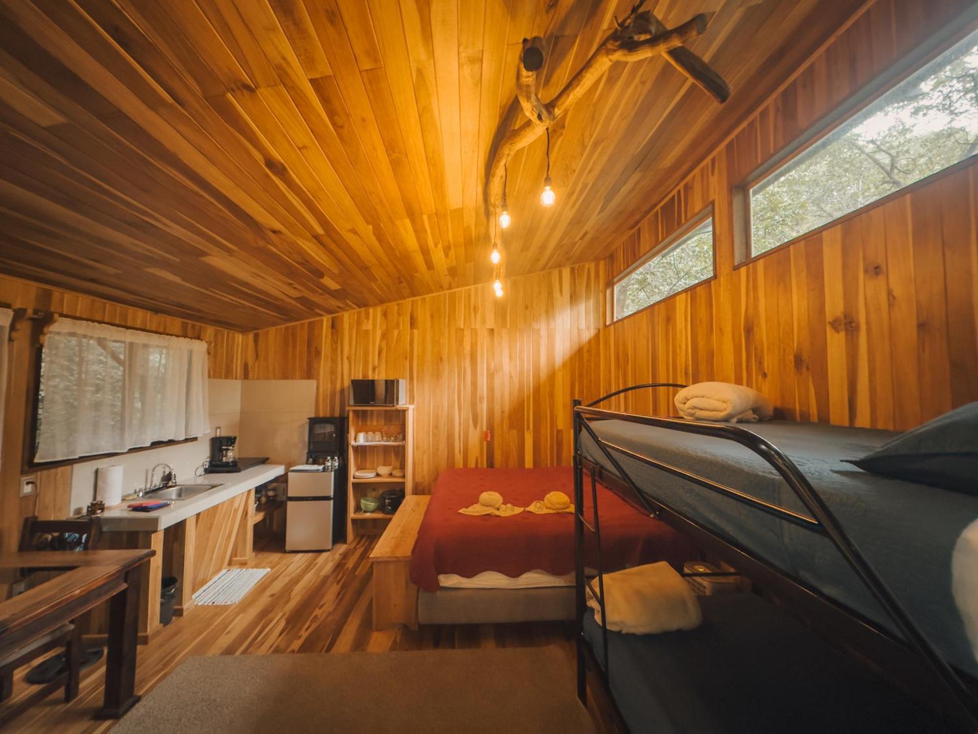 Tree House Bosque Nuboso Campsite