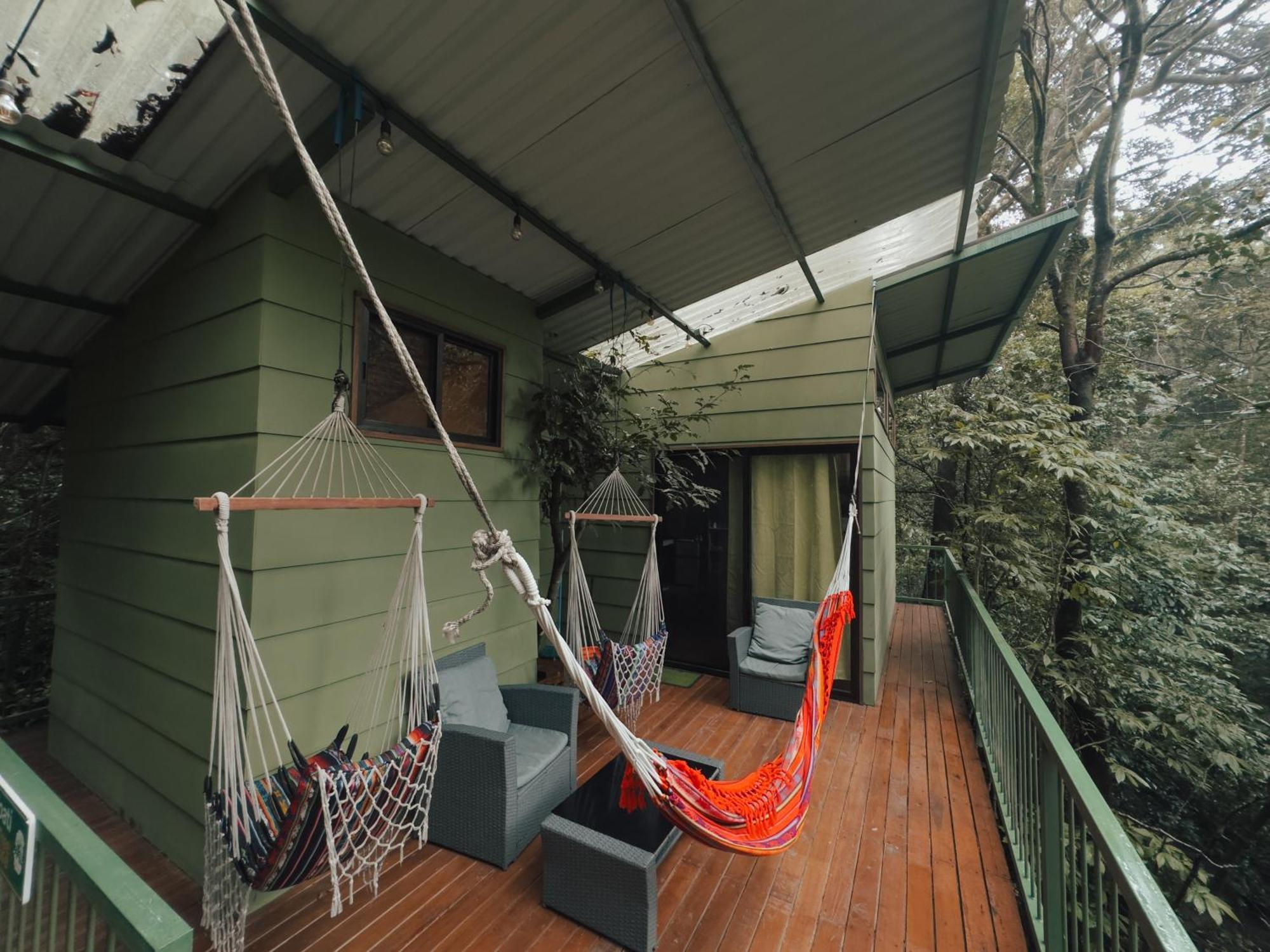 Tree House Bosque Nuboso Campsite *