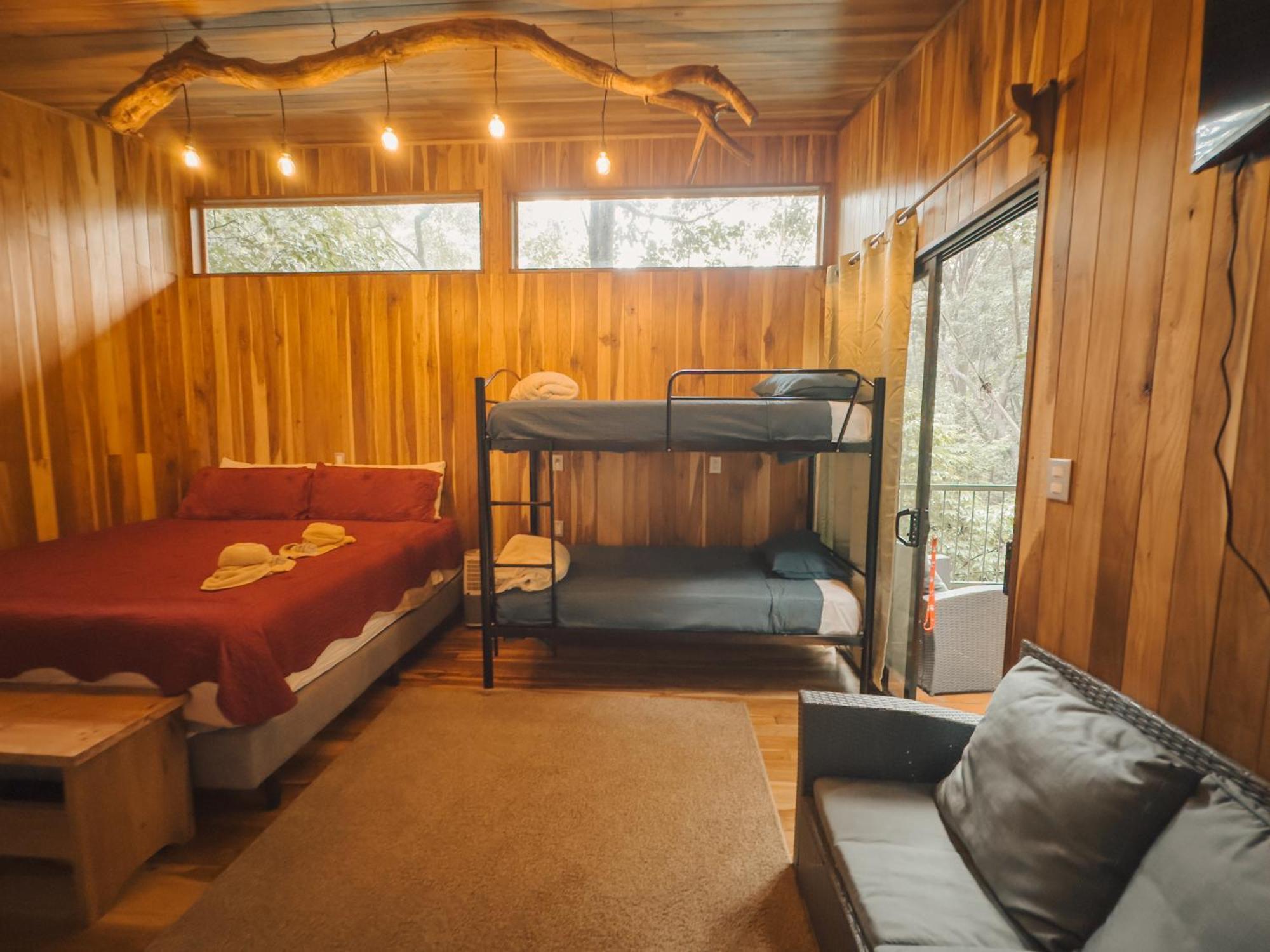 Campsite Tree House Bosque Nuboso