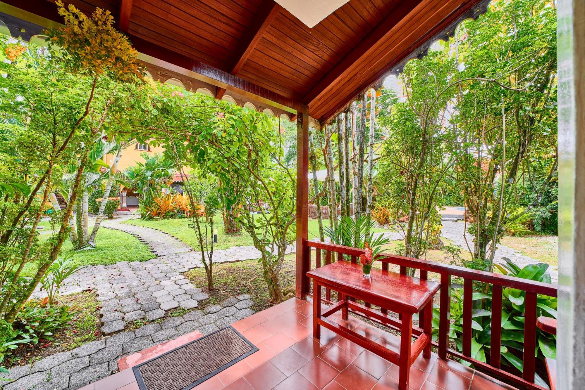 Bed & Breakfast El Encanto Cahuita