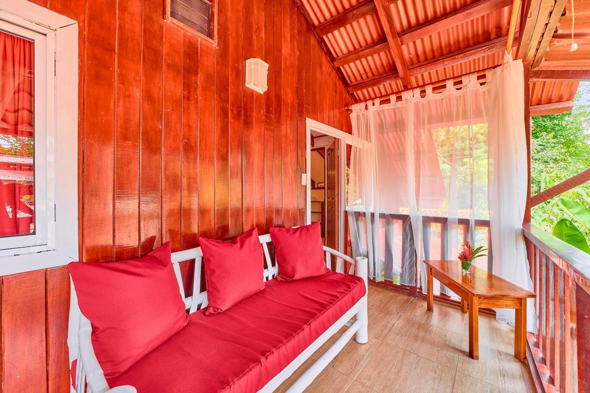 El Encanto Bed & Breakfast
