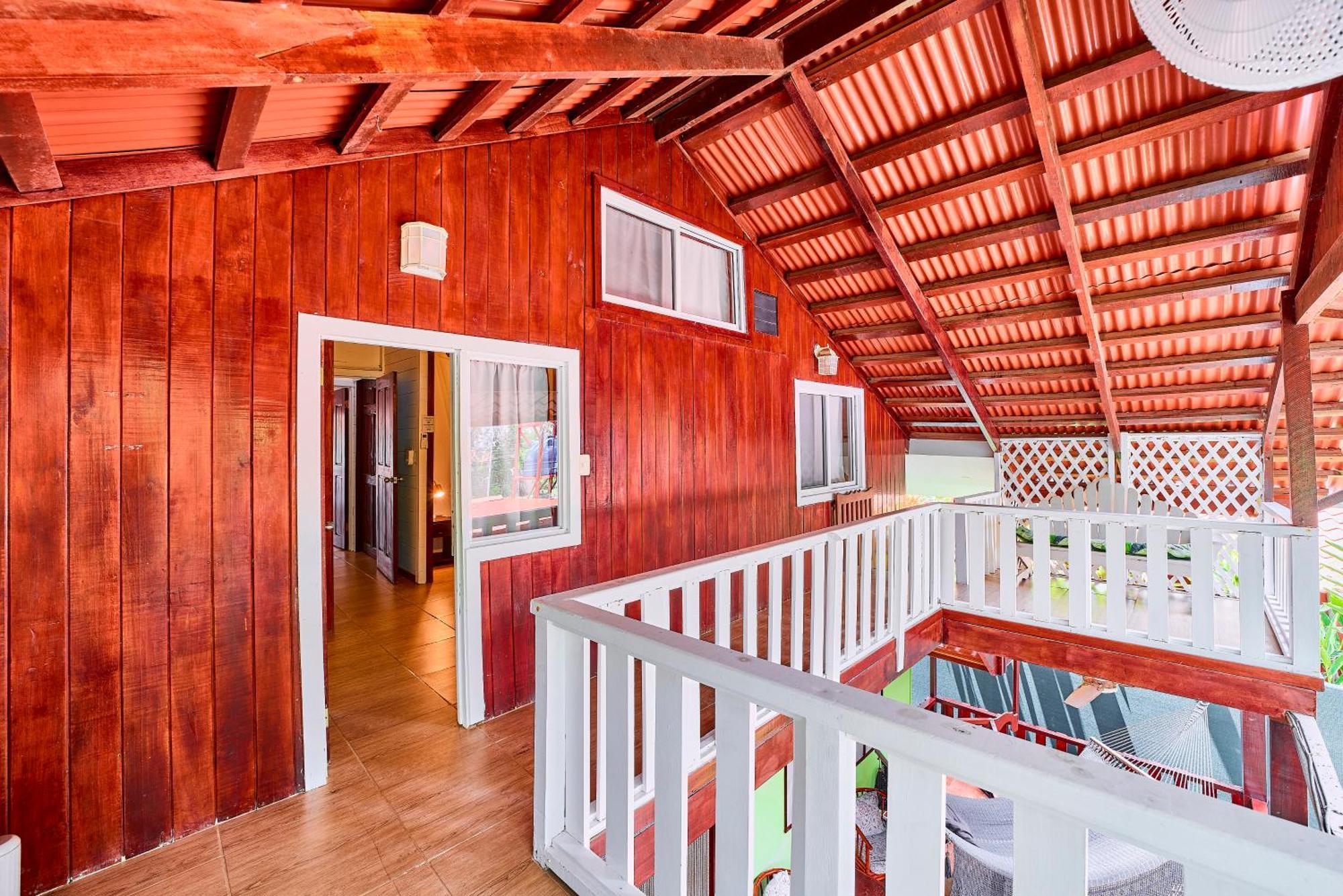 Bed & Breakfast El Encanto 2*