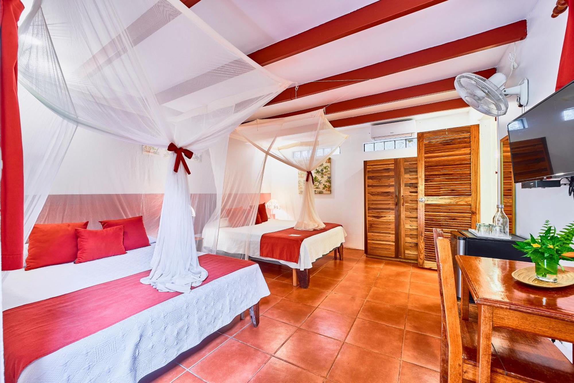 Bed & Breakfast El Encanto Cahuita