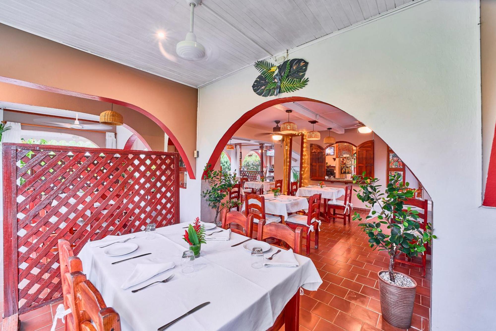 Bed & Breakfast El Encanto 2*