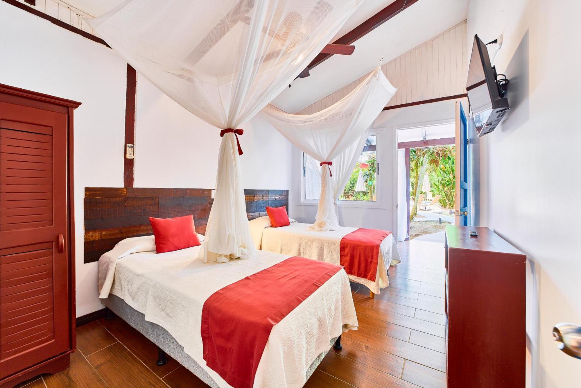 Bed & Breakfast El Encanto Cahuita