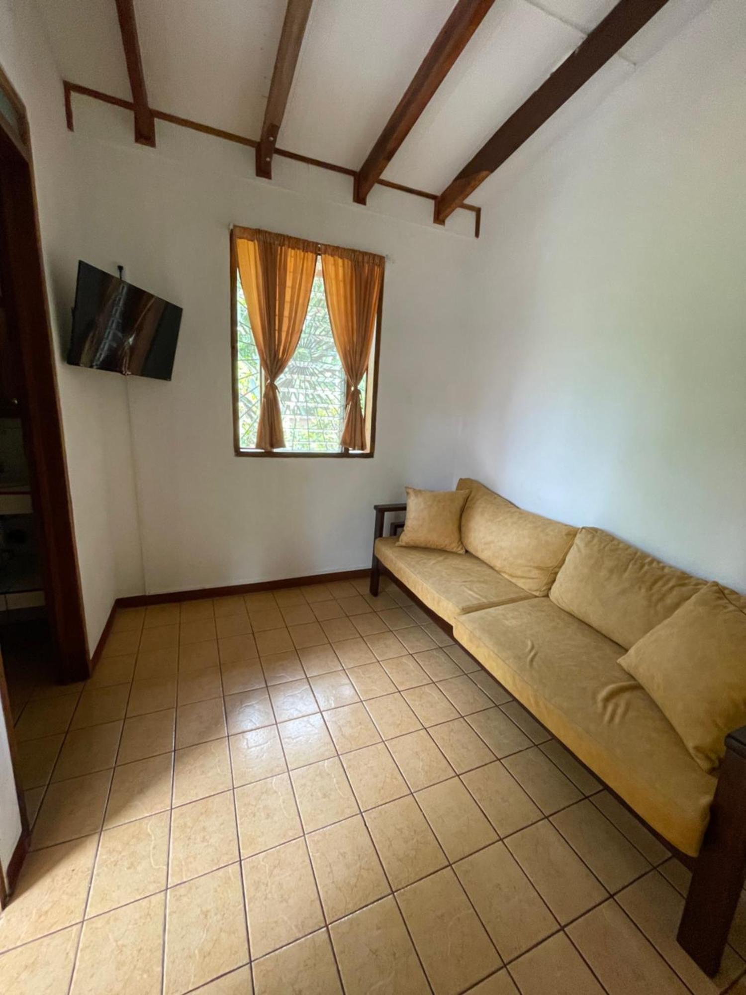 Lodge Cabinas Caribe Luna *