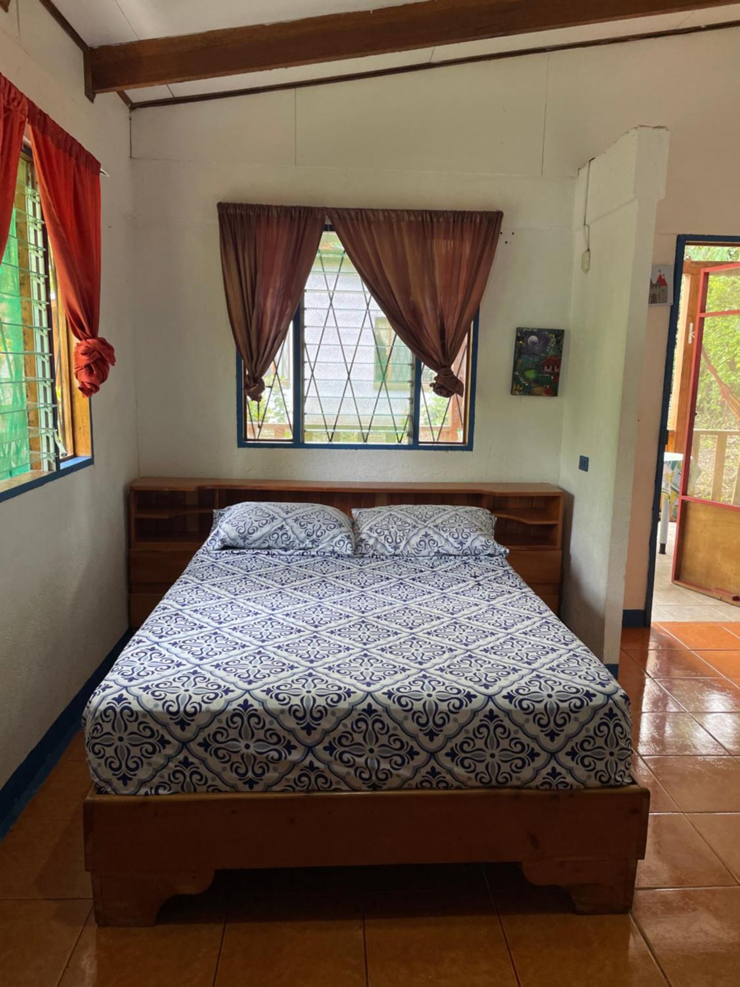 Cabinas Caribe Luna * Cahuita