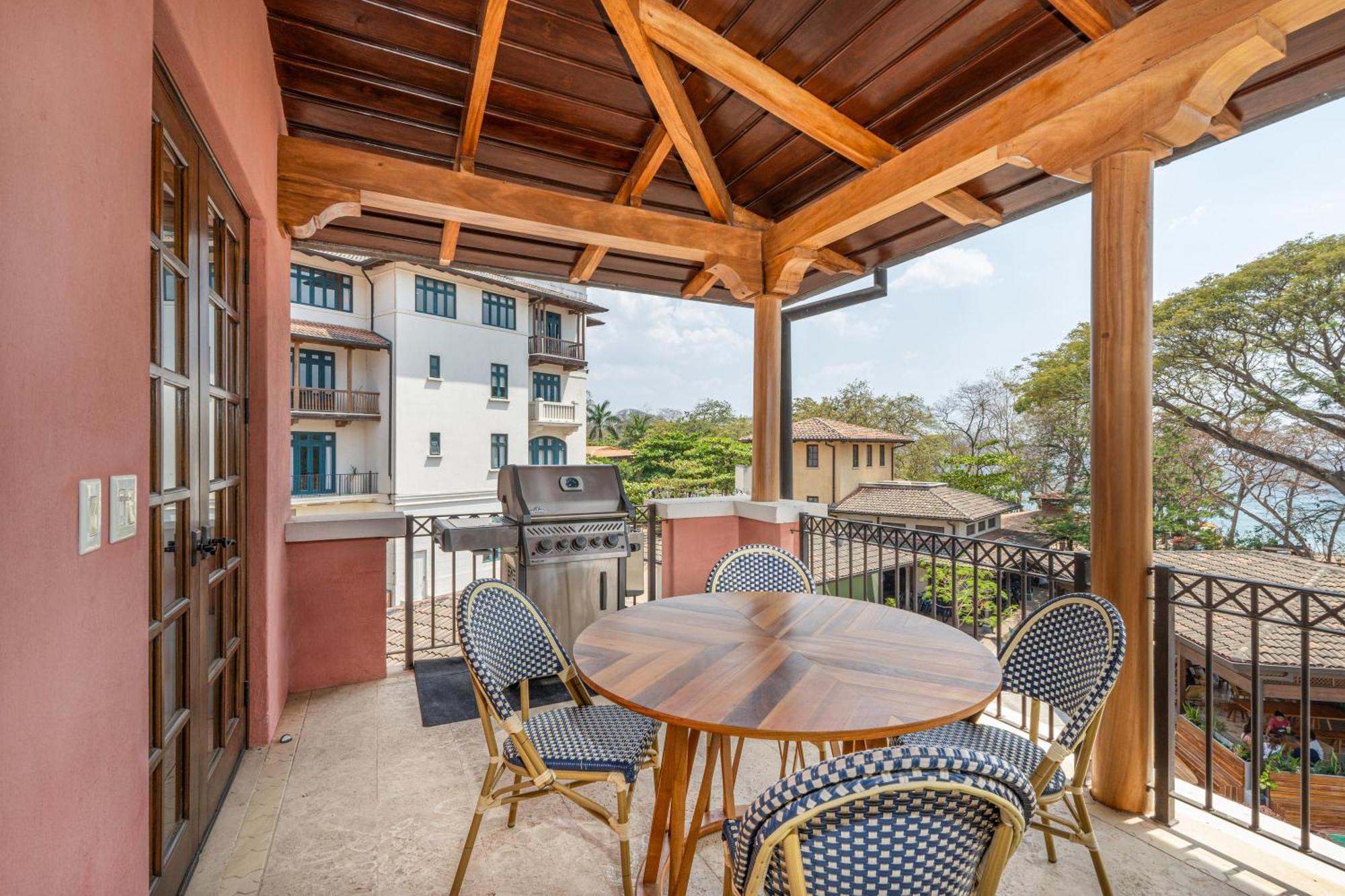 Mercado 26- Ocean View At Catalinas Apartment