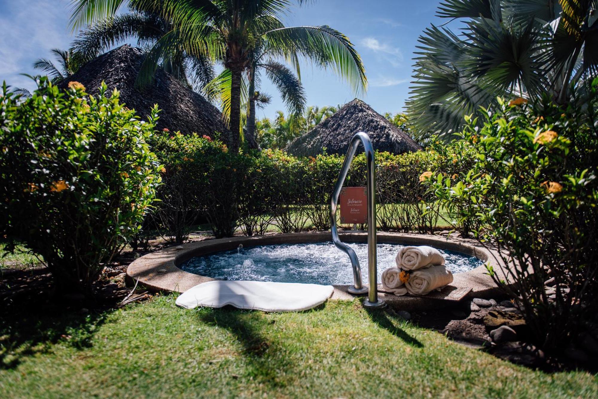 Fiesta All Inclusive Central Pacific - Costa Rica Resort El Roble