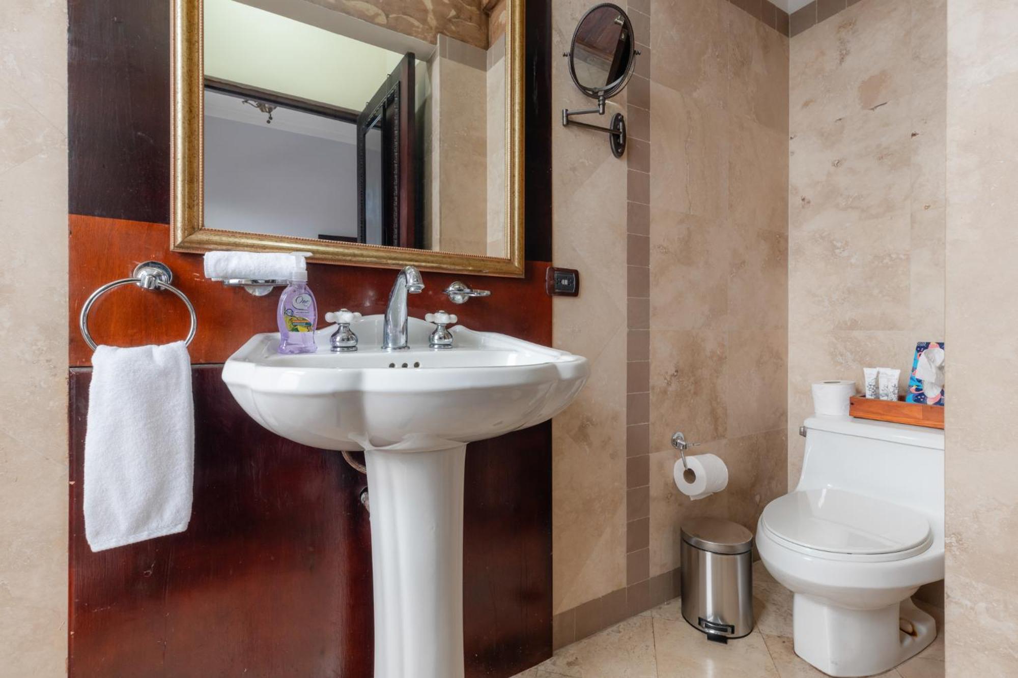 Majestad Hotel San Jose (San Jose)