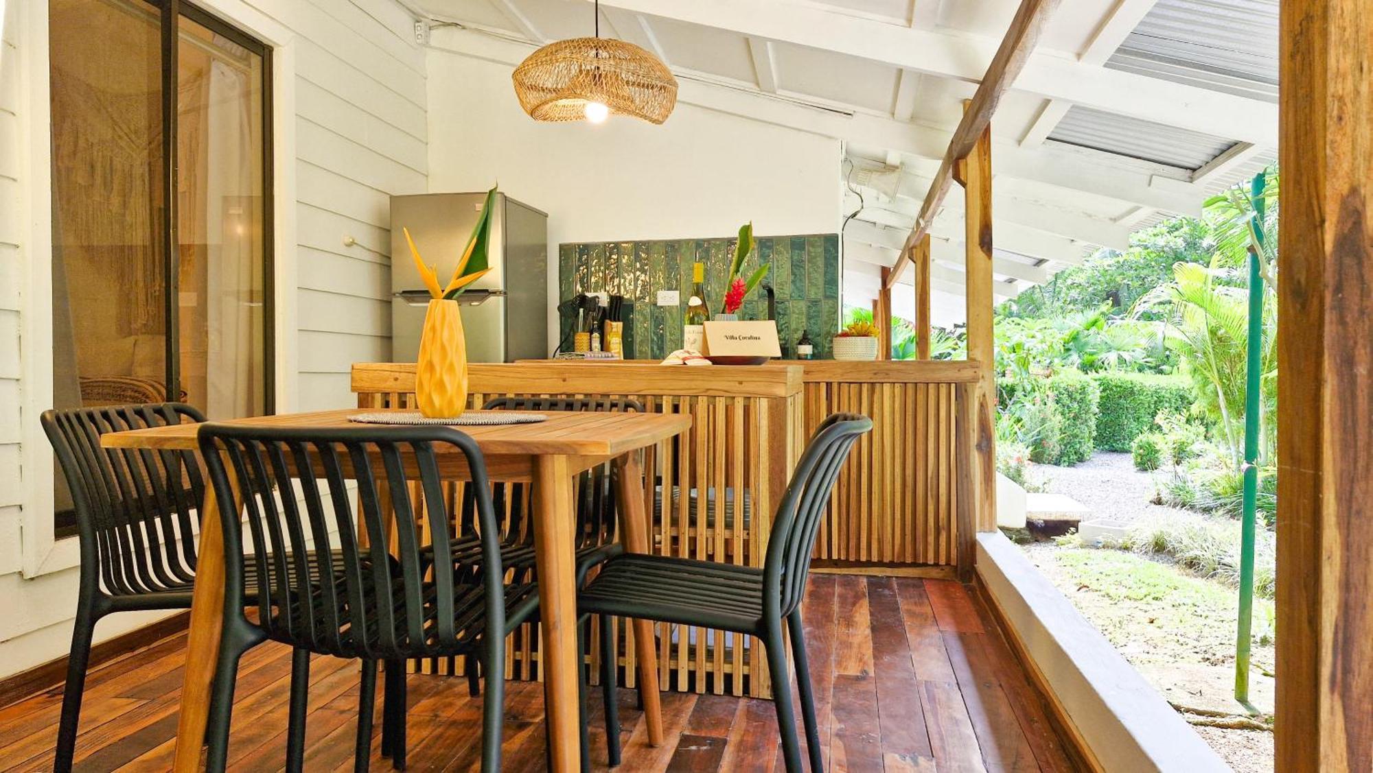 Beachside Coralina 2, 2 Bedrooms And Ac Holiday home Punta Uva