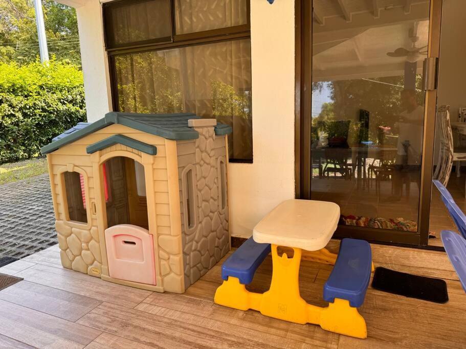 Tivives Kikala Holiday home *