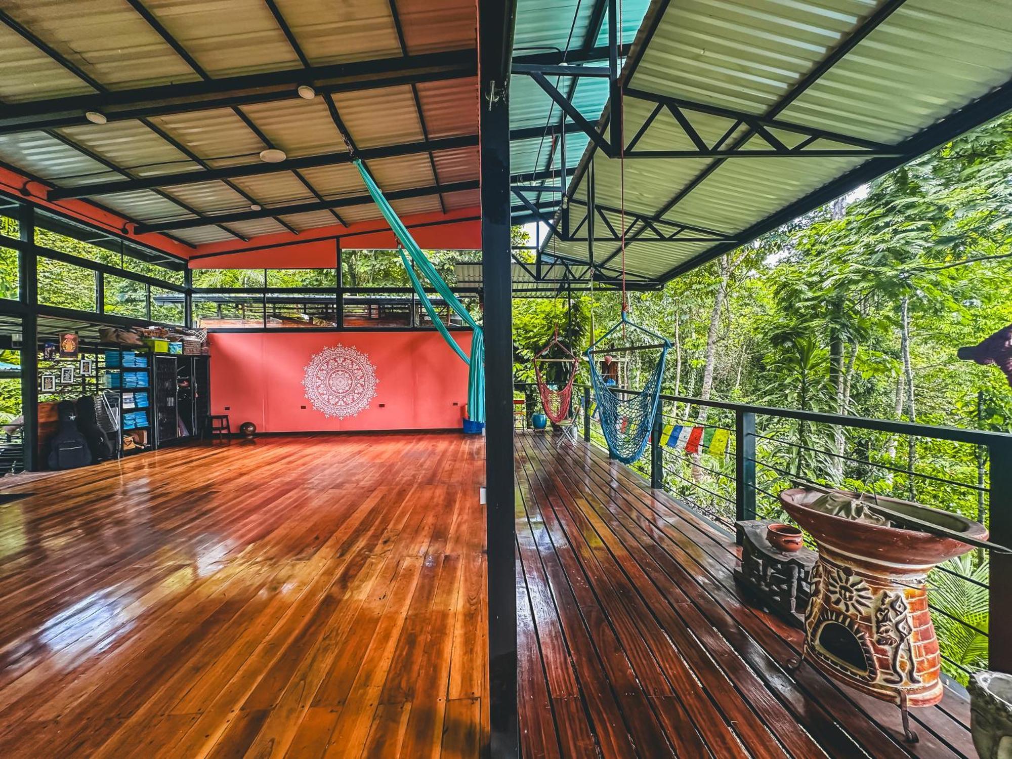 Aparthotel Selva Madre Eco-sanctuary Cahuita