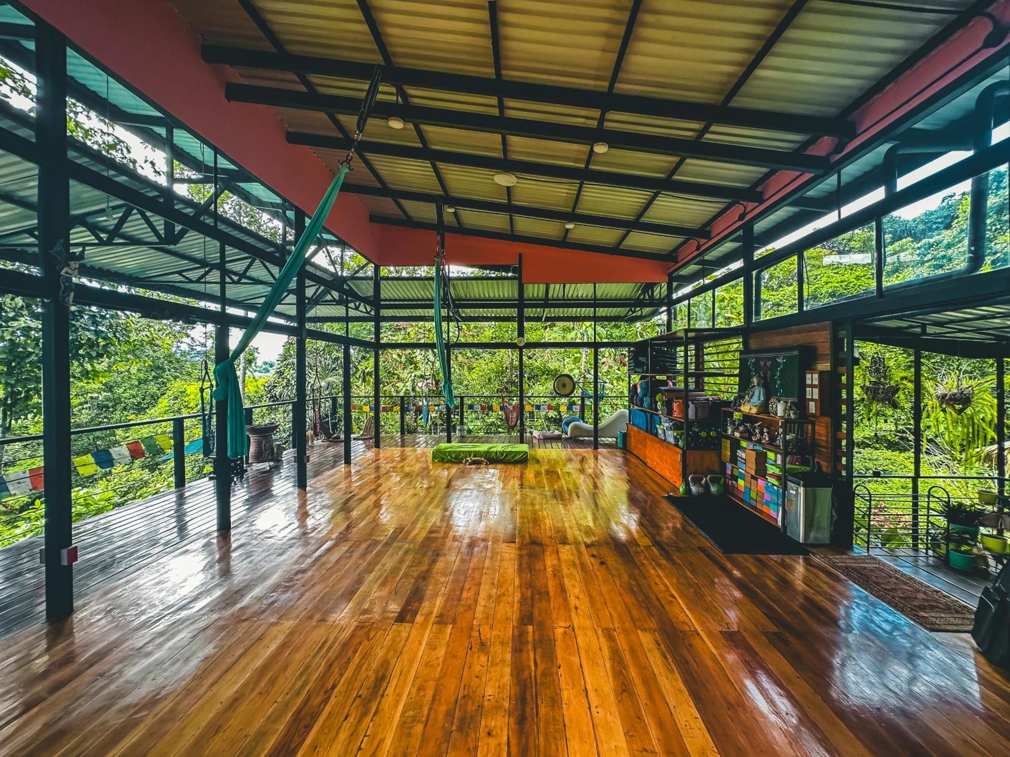 Selva Madre Eco-sanctuary *