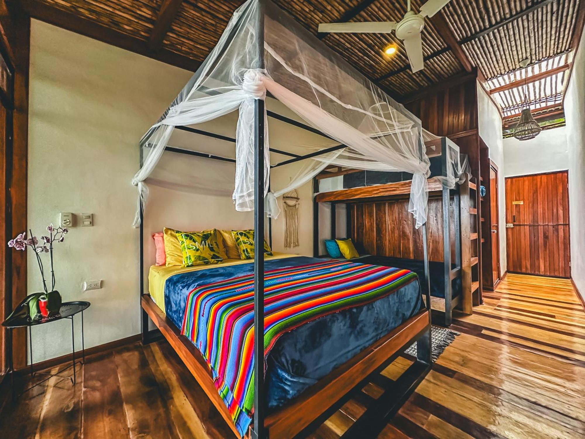 Aparthotel Selva Madre Eco-sanctuary Cahuita