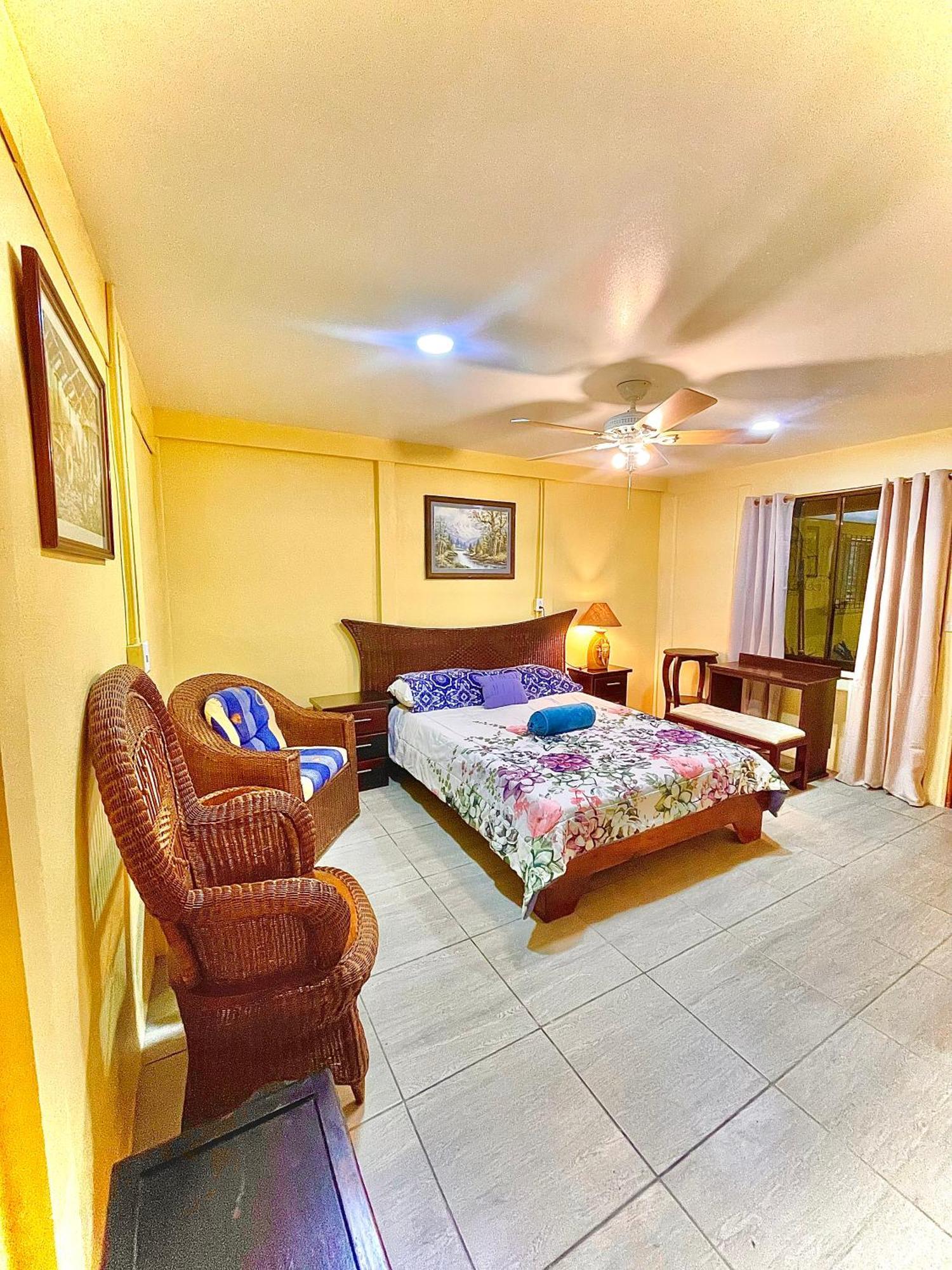 Hotel Tierra De Volcanes