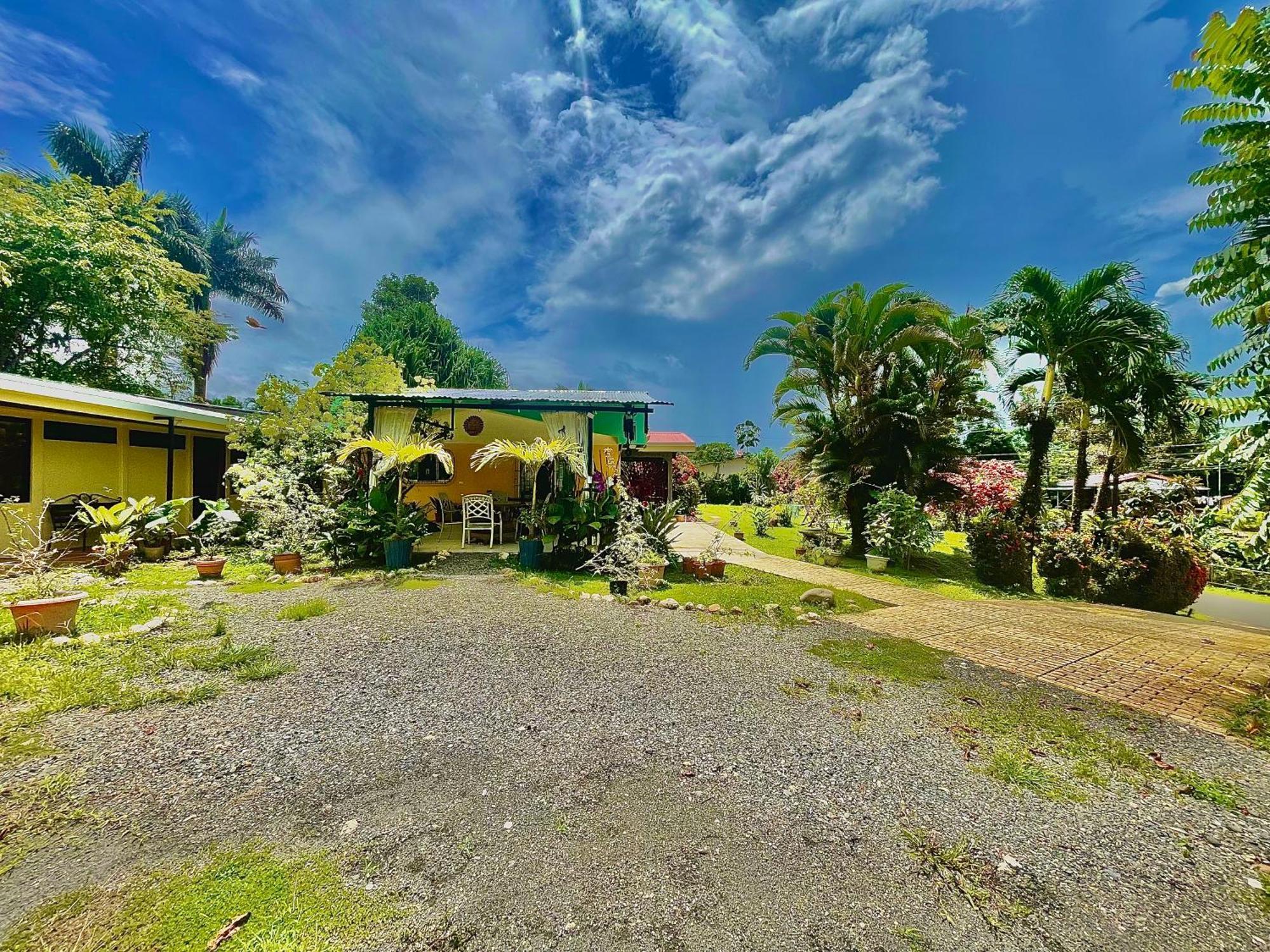 Hotel Tierra De Volcanes
