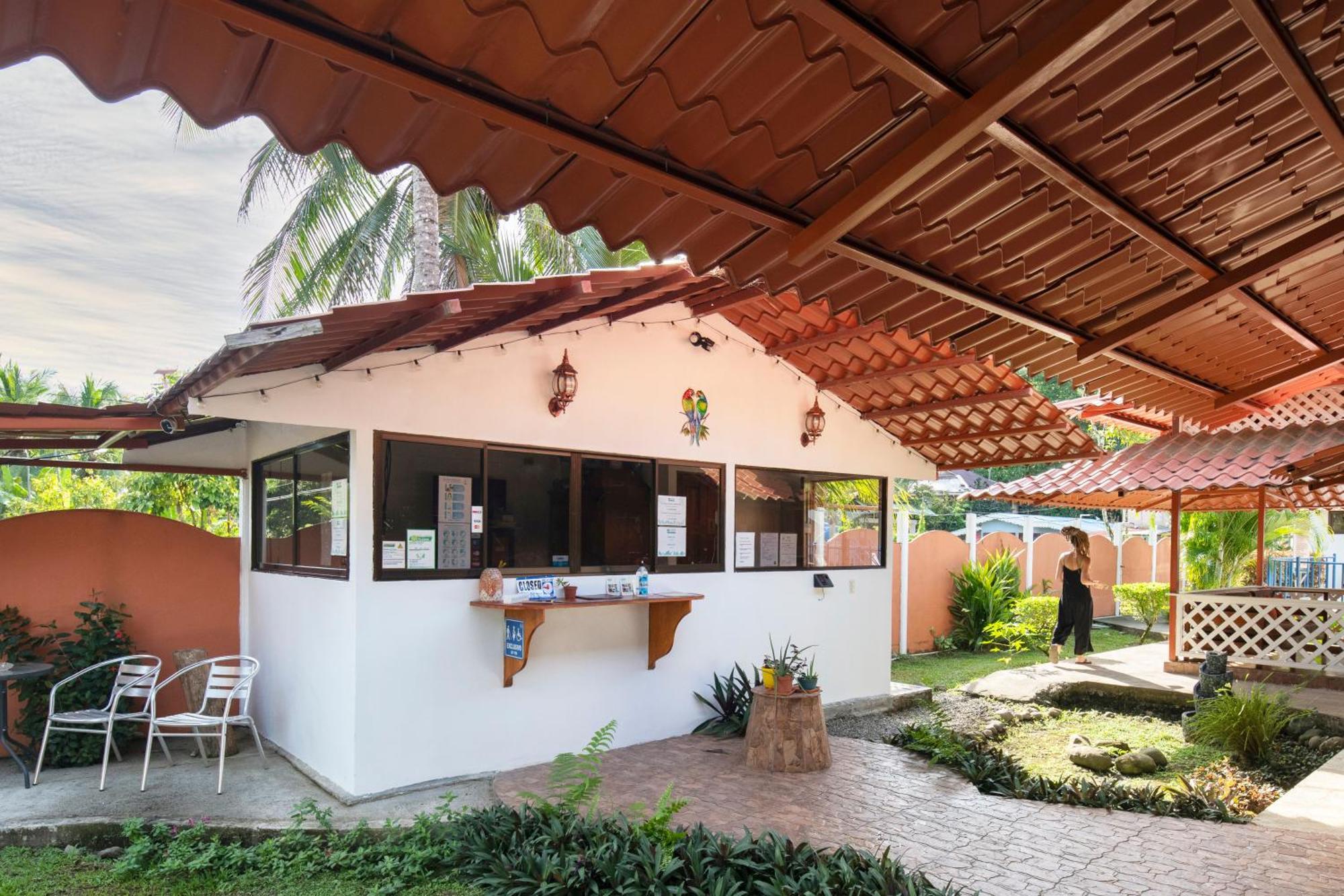 Pangea Tropical Vibe With Shared Pool Holiday home Manzanillo (Limon)