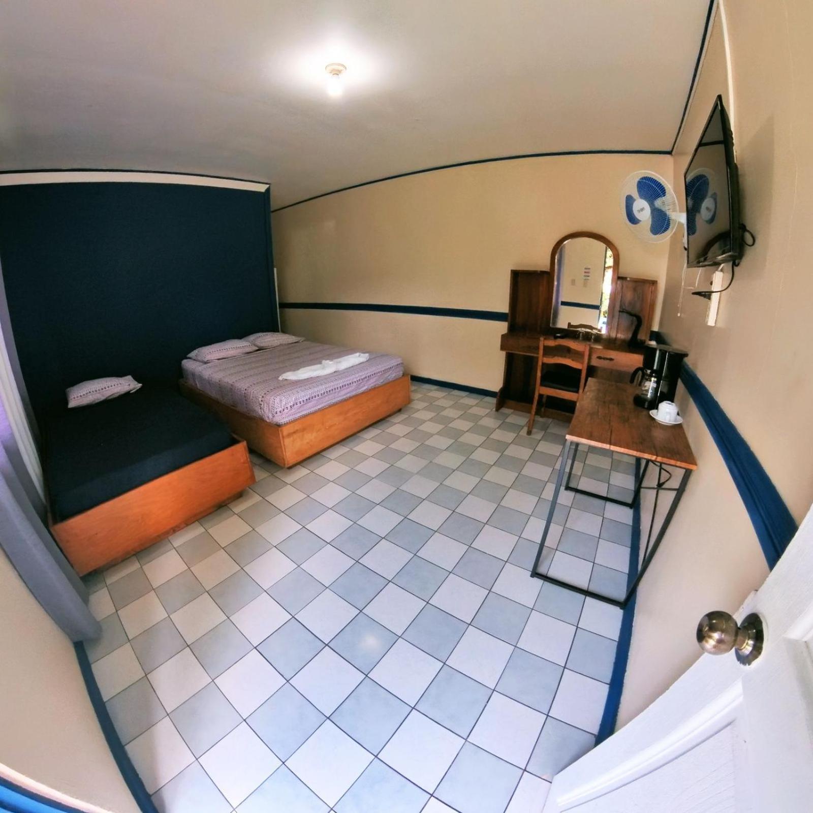 Bed & Breakfast Geliwa Turrialba