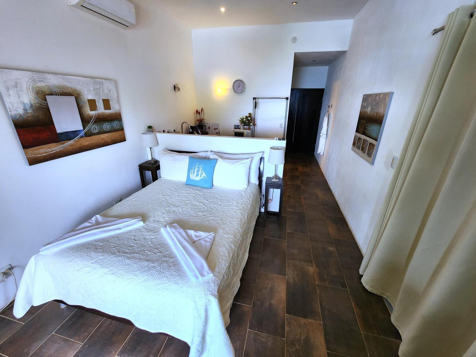 Vos Hotel *