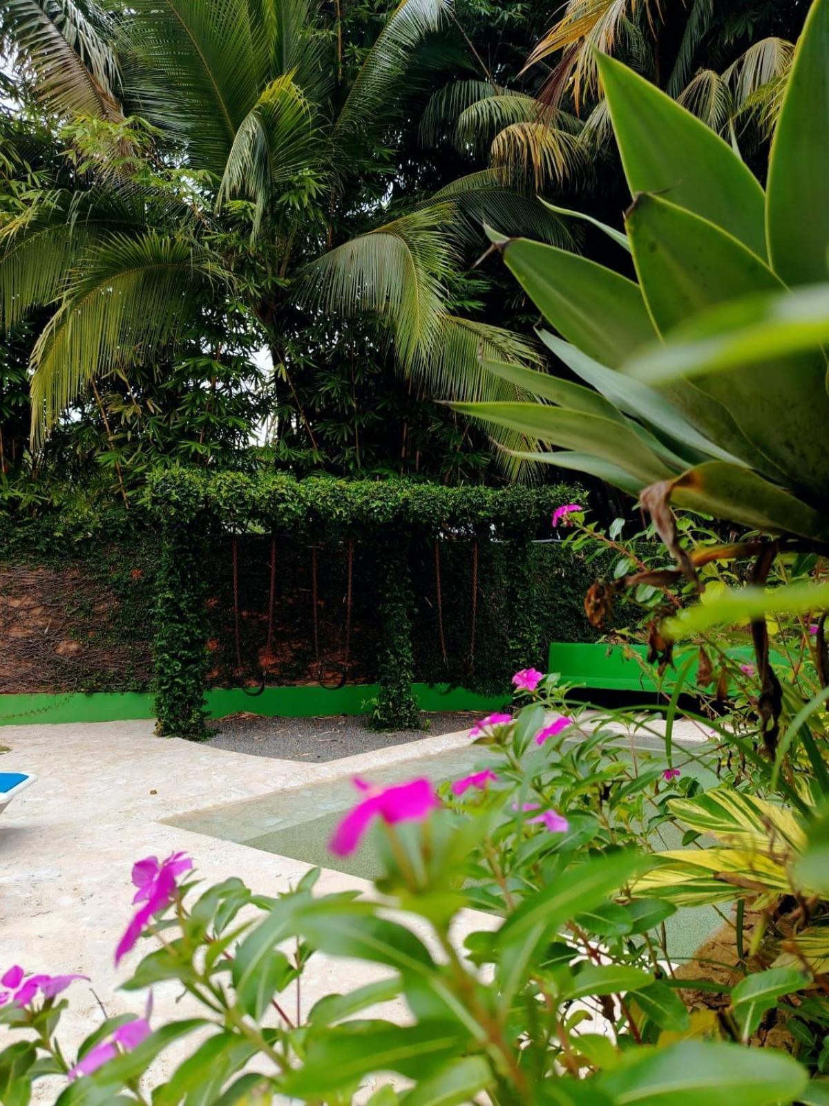 Diuwak Hotel 3*