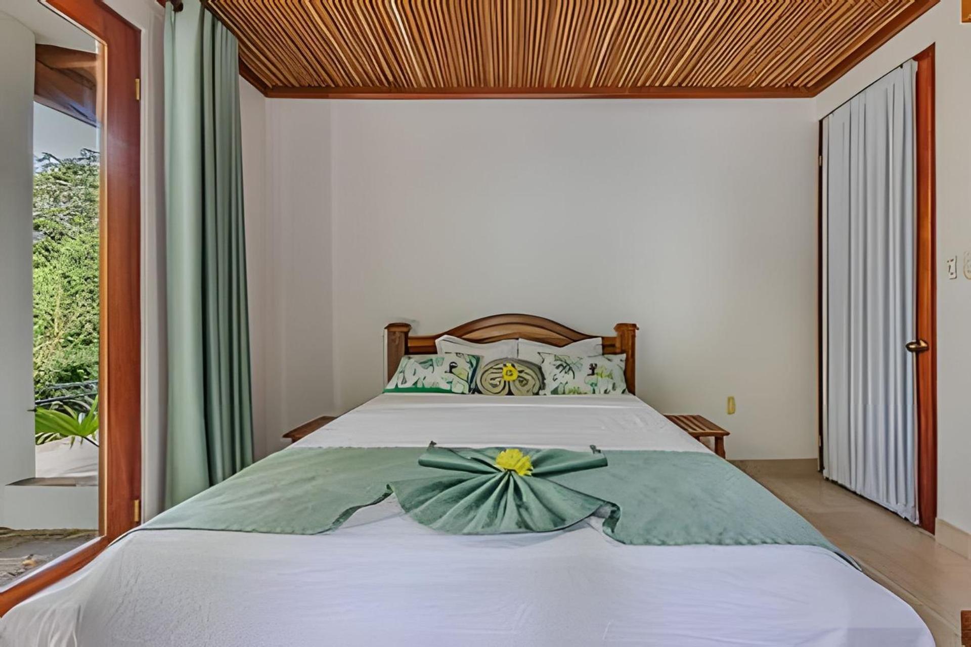 Private Jungle Sorrounded By Two Creeks Resort Dominicalito