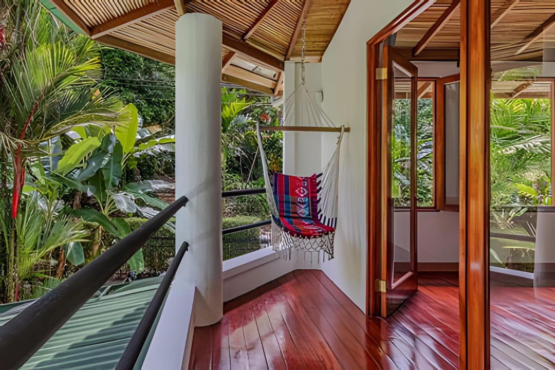 Resort Private Jungle Sorrounded By Two Creeks Dominicalito