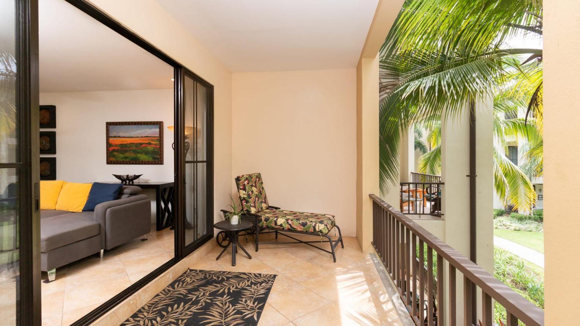 Holiday home 1-bedroom Near Pool Coco