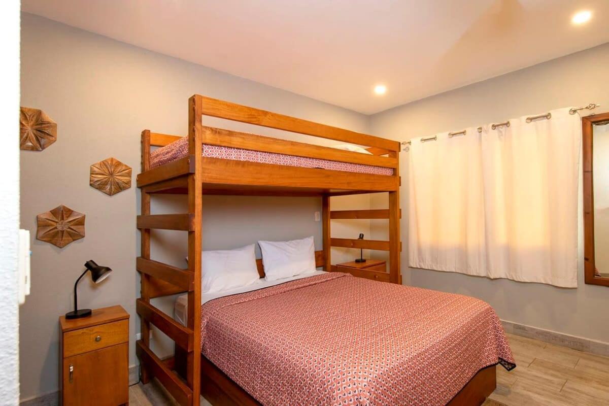 Newly Remodeled Ground-floor Unit In Flamingo In Front Of * Playa Flamingo