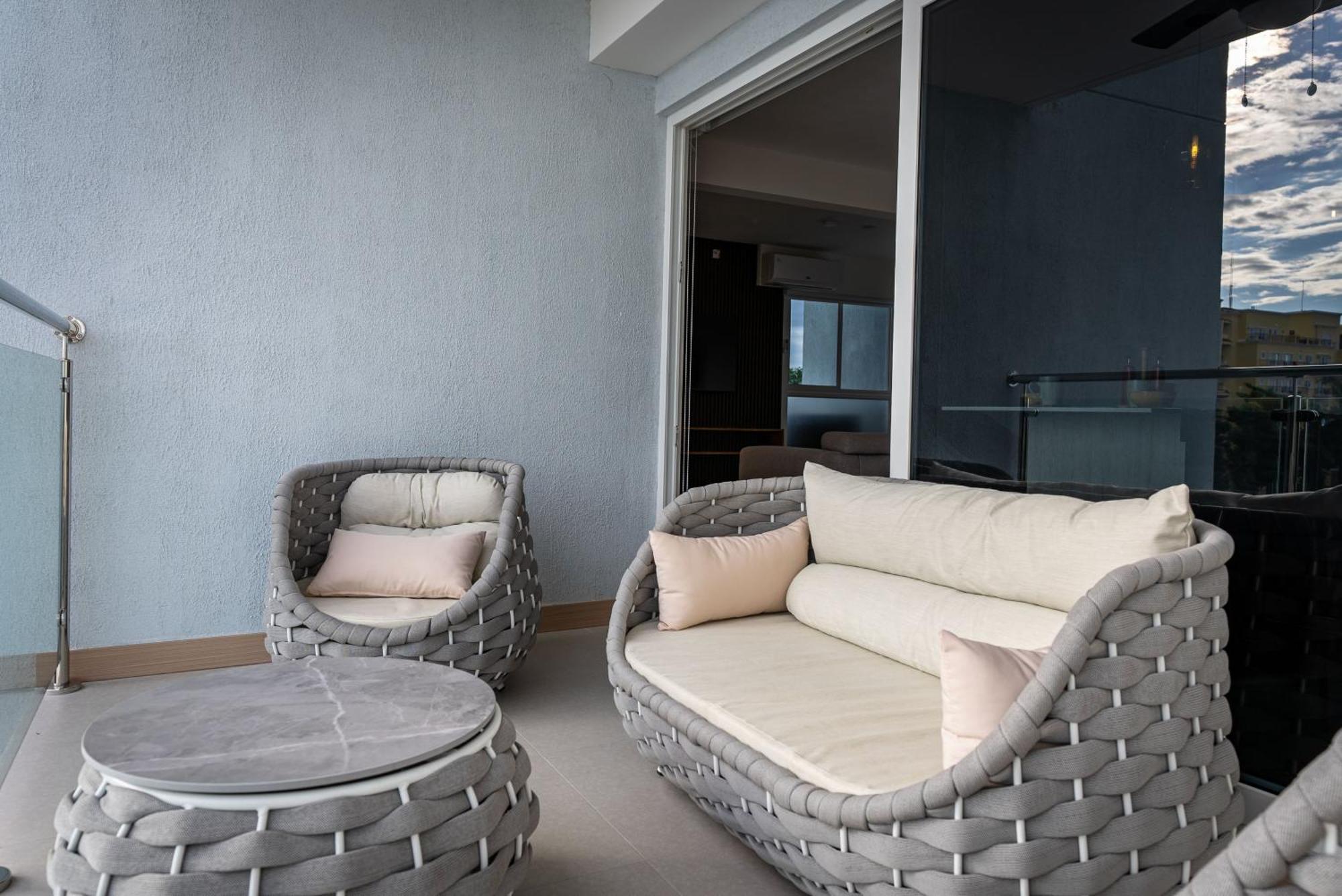 Apartment Casago 0607b Brand New Modern With Stylish Decor And Scenic Views *
