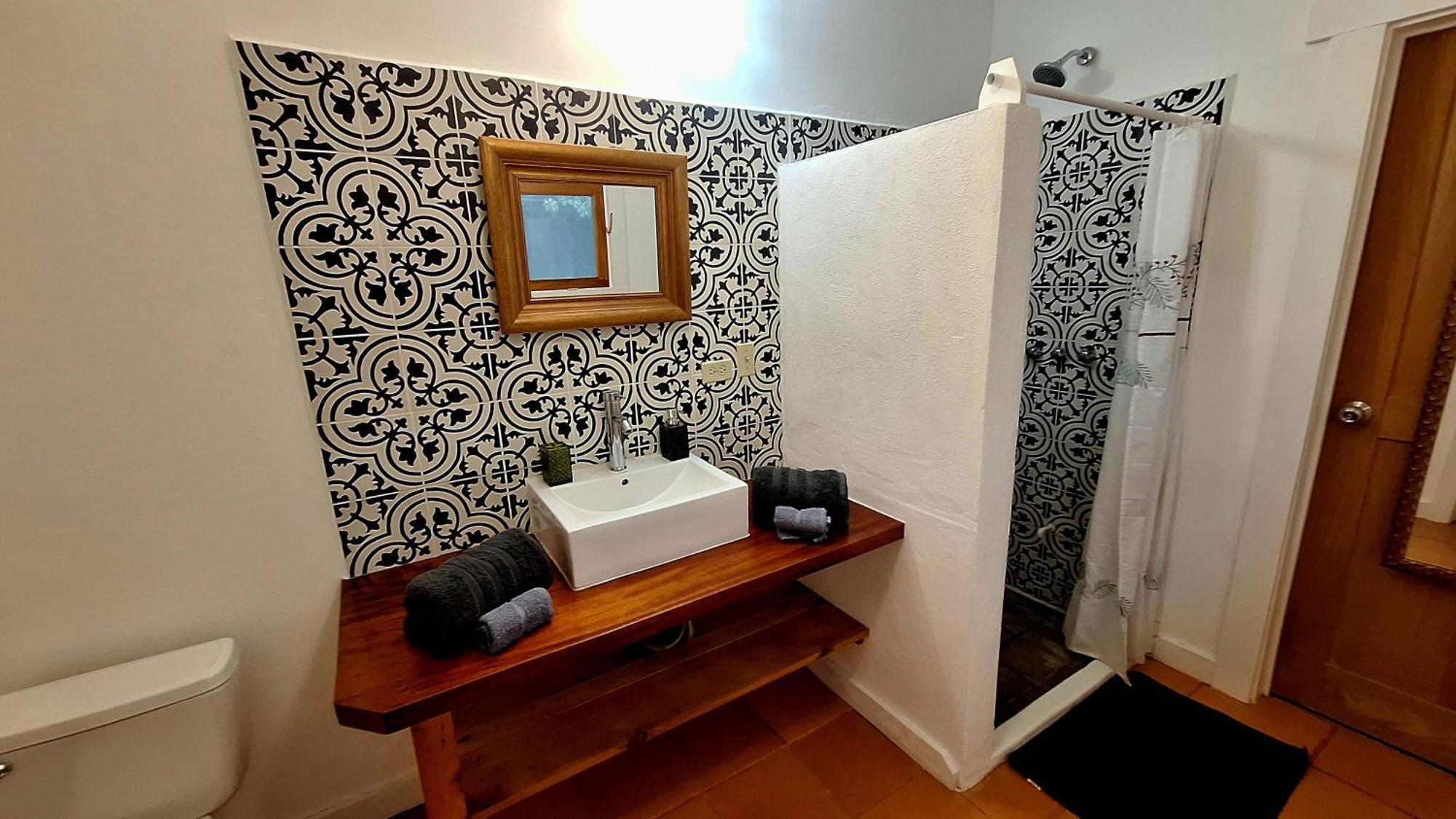 Casa Cabuya - Retro Style With Gulf View In * Monteverde