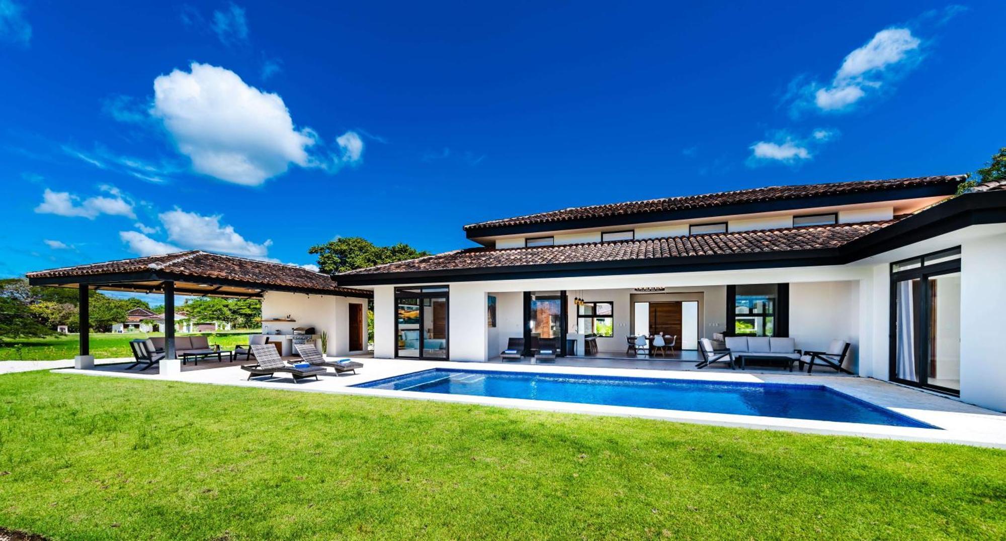 Luxury Vacation At Hacienda Pinilla *
