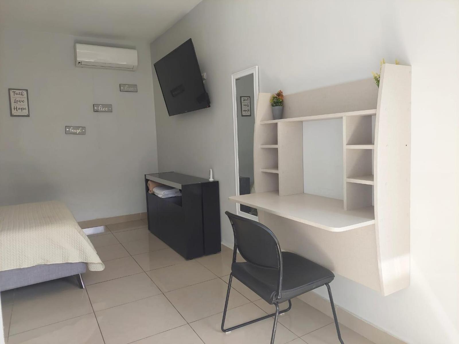 Hotel Pz Country Club & Conference Center 4*