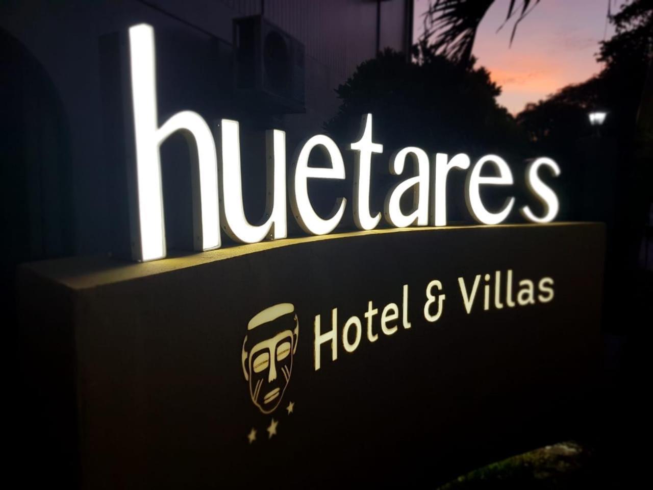 & Huetares Hotel 3*